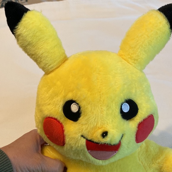 Build a Bear Pokémon Pikachu Plush Stuffed animal - Picture 9 of 12
